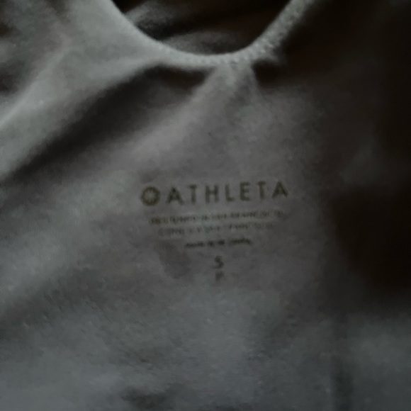 Athleta Conscious Crop medieval violet size small cup size A-C - Picture 4 of 4